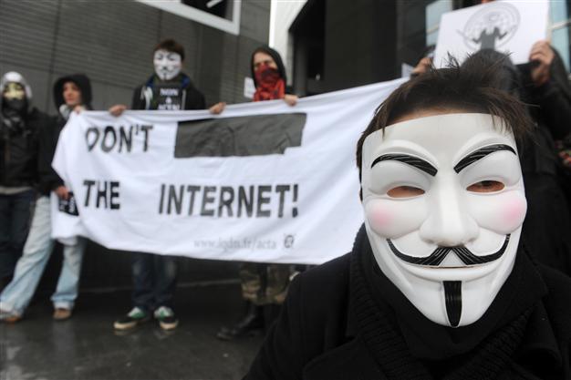 Anonymous attacks Turkish PMs network