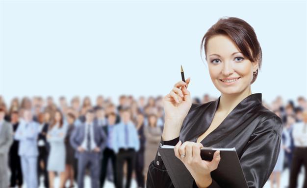 More women execs recruited as overall female labor lags behind