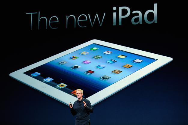 Apple unveils new iPad with sharper scree
