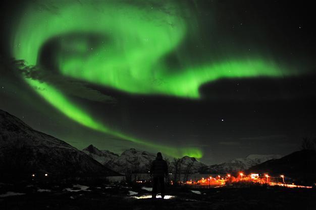 Biggest solar storm in years races toward Earth