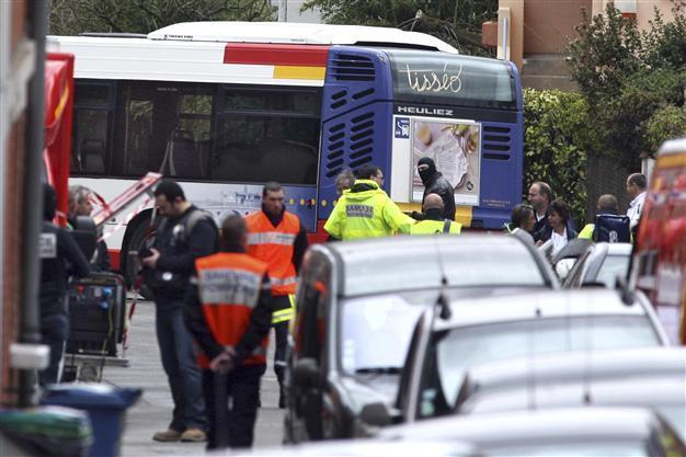 French interior minister denies arrest of suspected killer