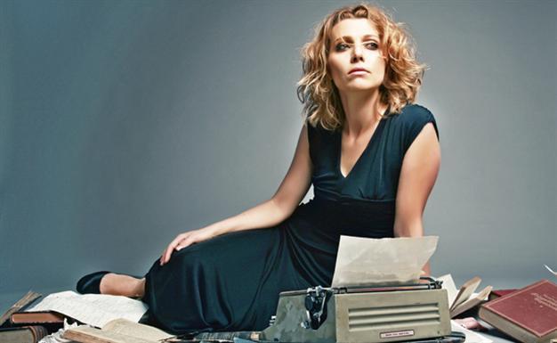 Elif Şafak visits Sofia for award ceremony