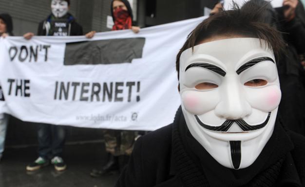 Anonymous blocks Perus high-tech police website