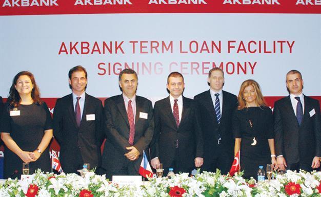 Akbank gets $1.2 bln in loans
