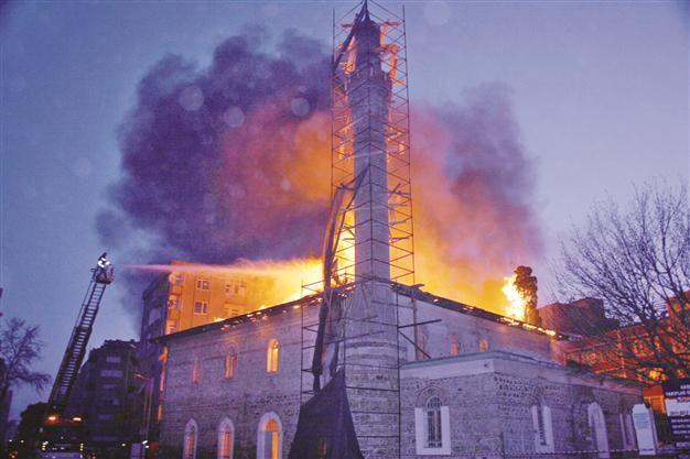 Mosque burnt out during restoration