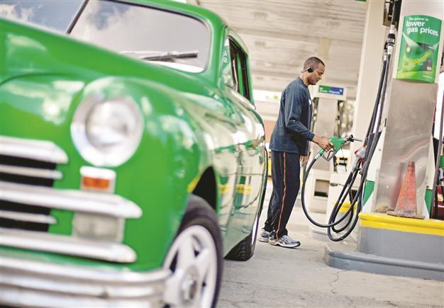 Oil prices slide on weak US unemployment data