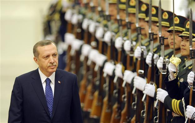Turkey PM oversees nuclear agreements with China