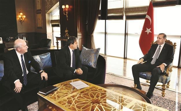 Turkish PM Erdoğan hosts UEFA President Platini