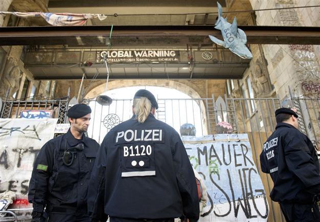 One man dead in shooting outside Berlin hospital