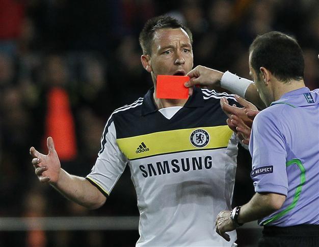 10-man Chelsea into Champions final over Barcelona