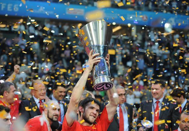 Olympiacos completes inspiring comeback story