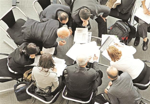 WANTED: 1,000 independent members for company boards