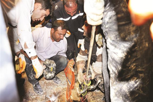 Boy killed in 70-meter deep well