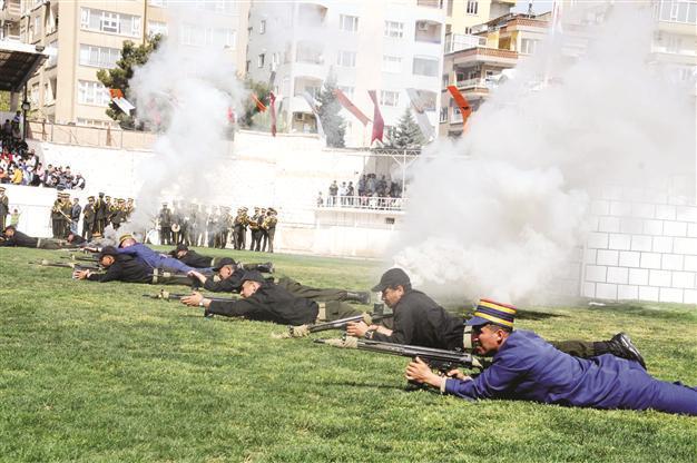 AKP government scales down national day festivities