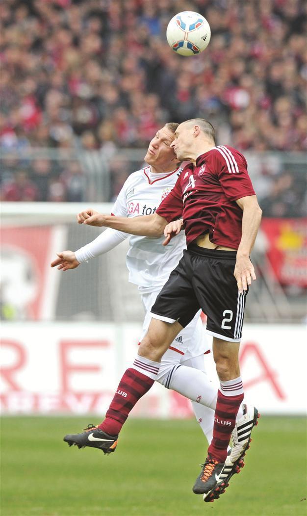 Bayern concedes title race, focuses on Real