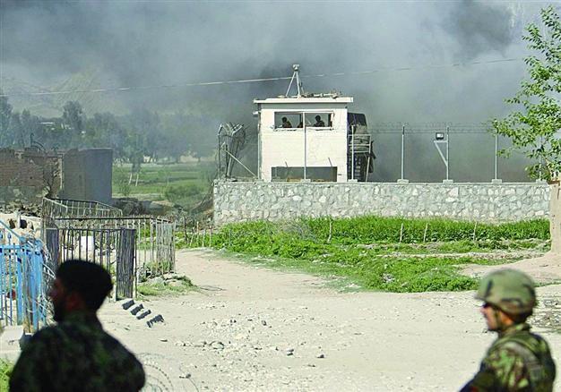 Afghanistan rocked by Taliban spring offensive