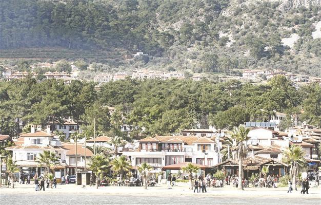 Turkeys Aegean coast eyes more foreigners to buy land
