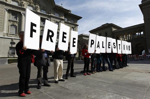 Israeli group wants flytilla activists put on trial