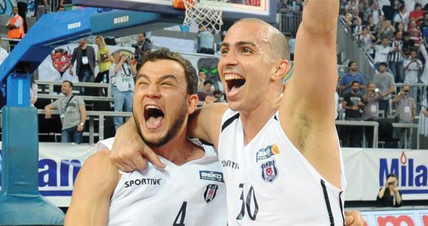 Beşiktaş advances to final series