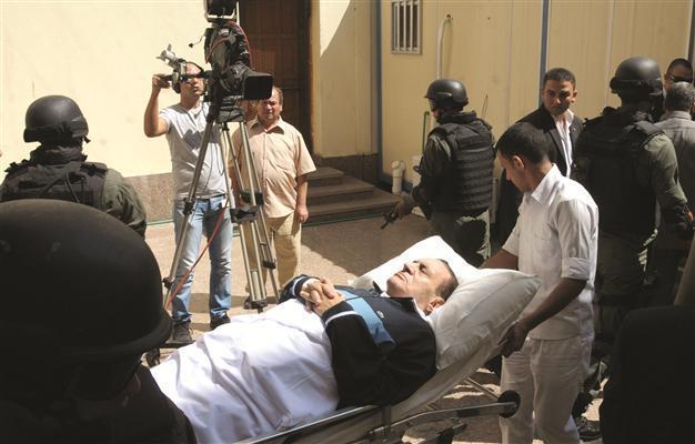 Mubarak’s fate to split Egypt
