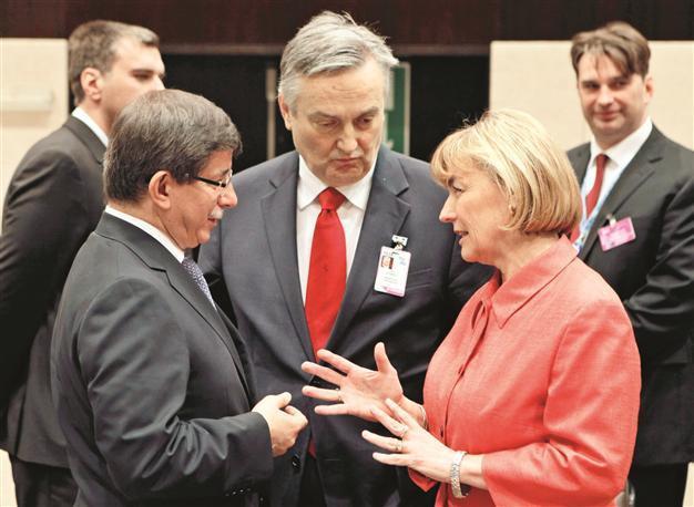 Ankara starts initiative for Bosnia’s NATO status