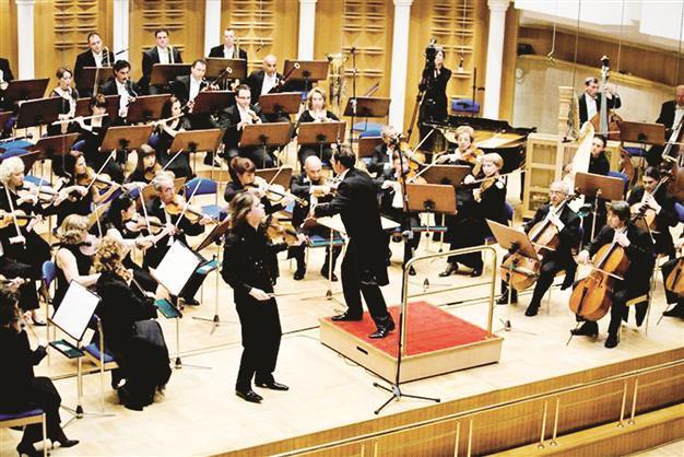 BSO and Ice Ballet to woo Ankara audience