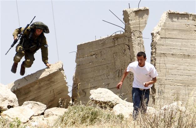 Israel seeks deal with Palestinian hunger strikers