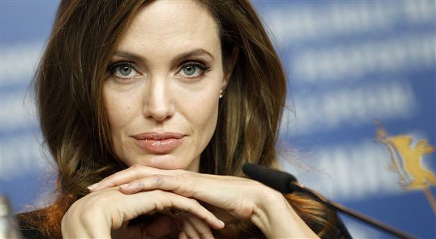Jolie helps launch UK fight against rape in conflict zones