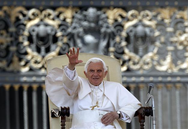 Pope breaks silence over Vatileaks scandal