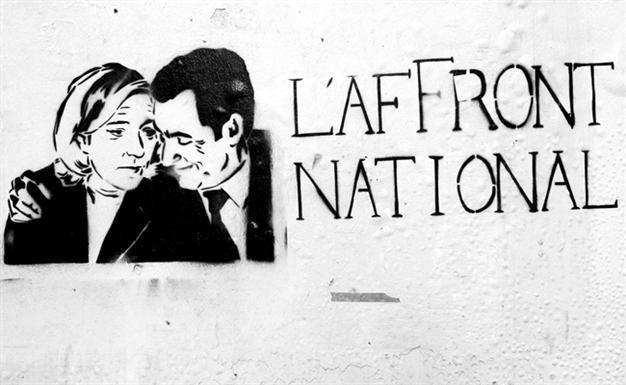 Le Pen mocks Sarkozy over far-right vote bid