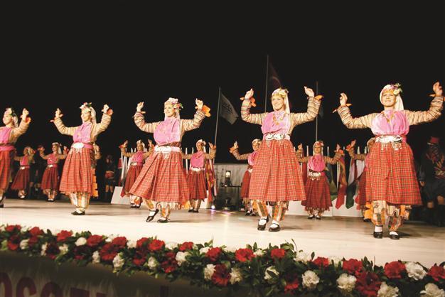 Turkey’s cities celebrate International Dance Day