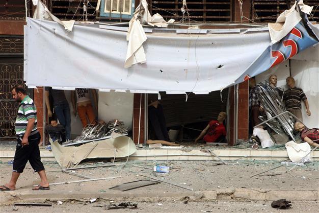 Bomb blasts at bird market in Baghdad kill 4