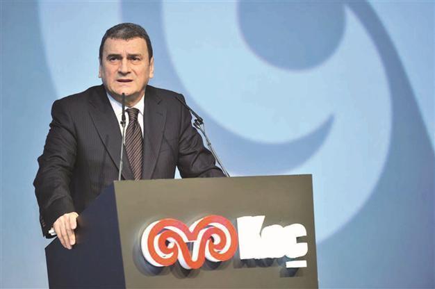 Koç, Sabancı profits drop