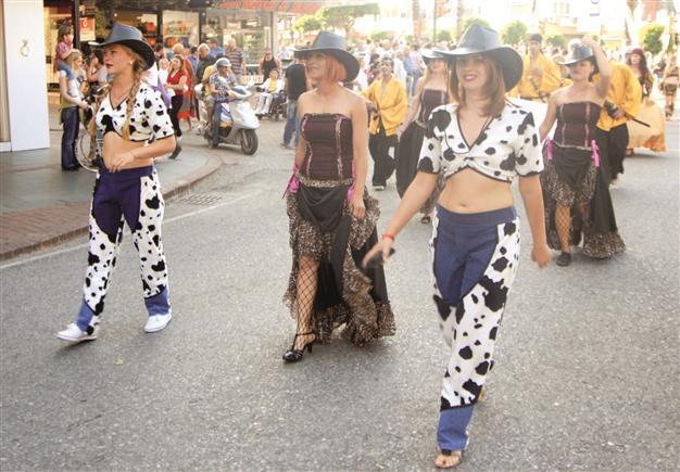 12th Alanya Tourism fest starts with parade