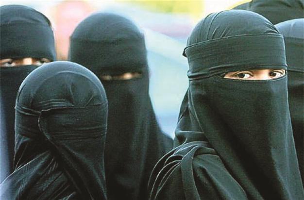 S Arabia may begin recruiting women