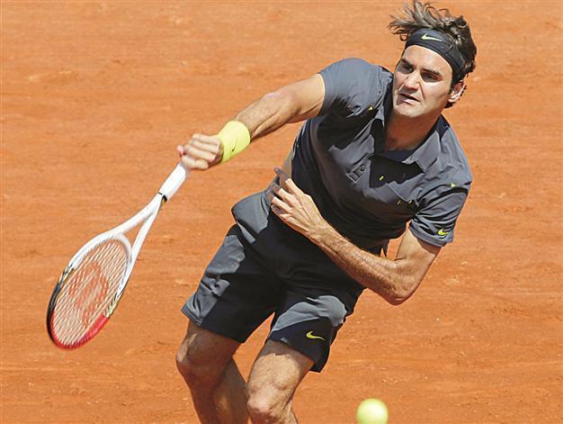 Federer equals Connors’ win record