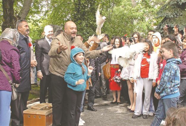 Poet commemorated on 49th year of his death
