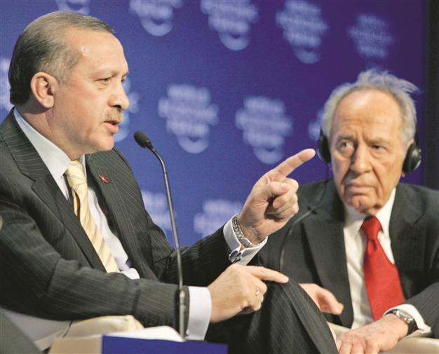 Turkish PM faces call to end Davos meet boycott