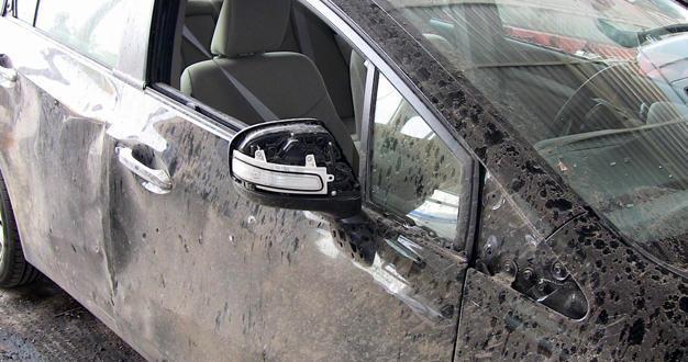 Turkish mayors car bombed in countrys south