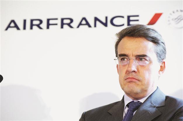 Air France-KLM to cut 5,000 jobs