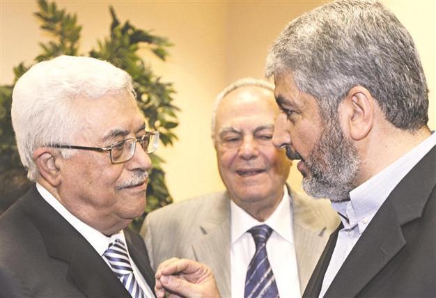 Palestinian rivals set agenda for unity deal