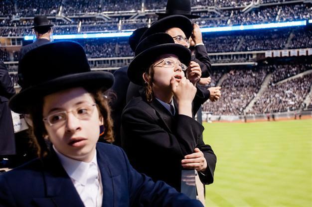 Ultra-Orthodox hold NYC meeting on Internet risks