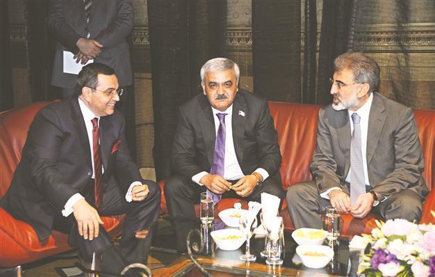 Azeri oil giant to invest $10 bln more in Turkey
