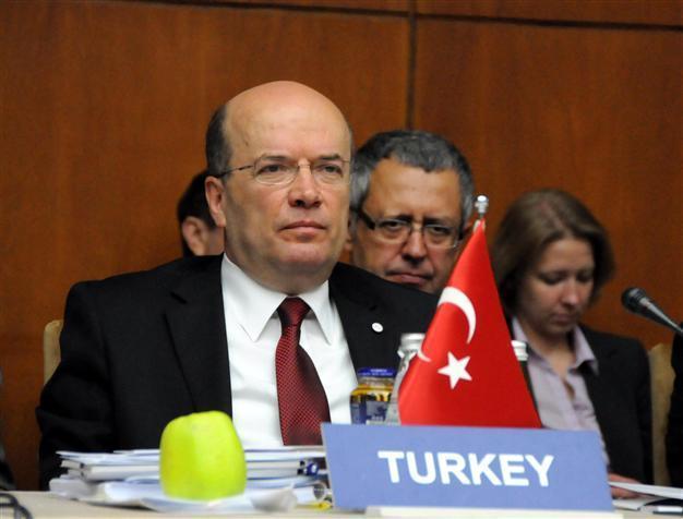 Turkey fears Syria conflict can cross its borders