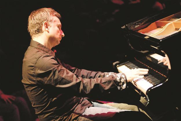 Alfio Origlio Quartet on Istanbul stage