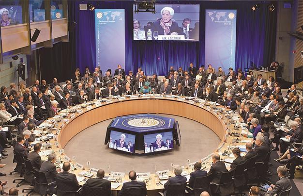 IMF urged not to throw more money to Europeans