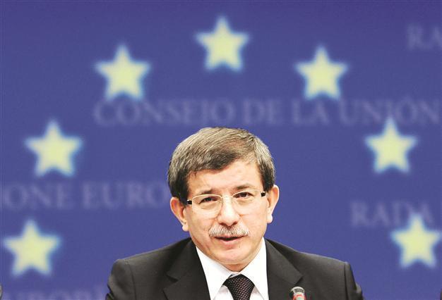 Ankara pinning hopes on Hollande in France