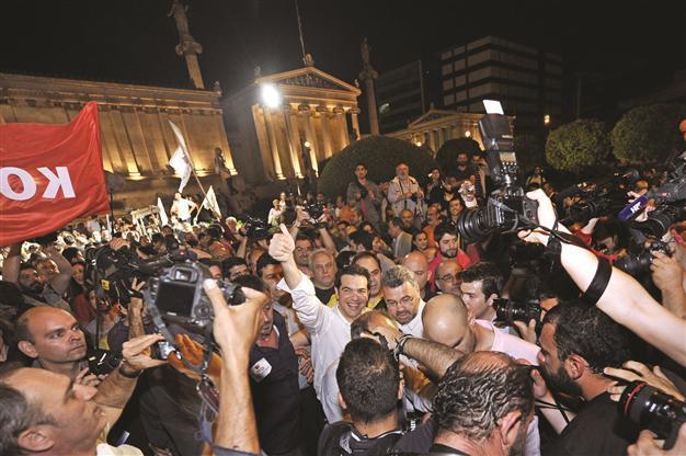 Greek voters punish pro-austerity parties