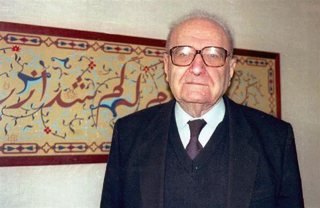 French Holocaust revisionist philosopher Garaudy dies