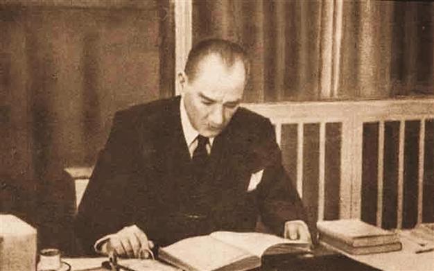 Books read by Atatürk available on a website
